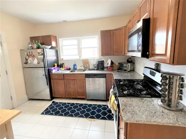 24 Willard Ave, Medford, MA