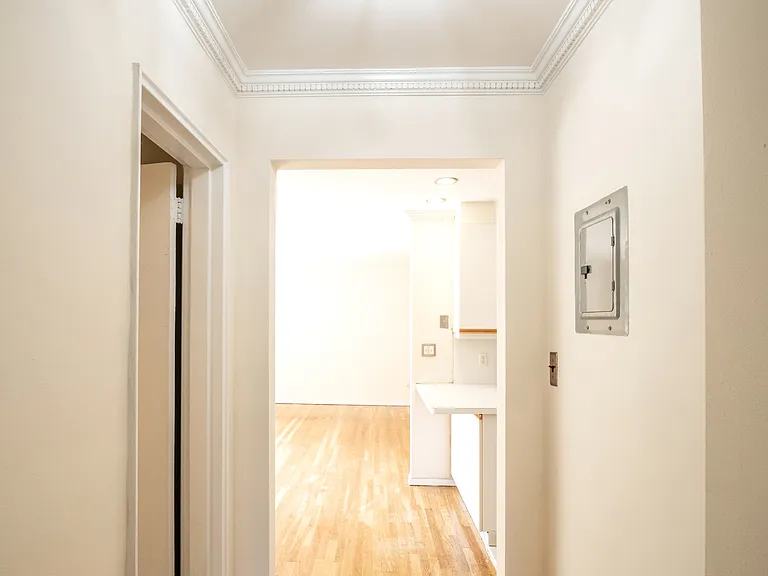 1575 Center Ave #2C — Photo 12