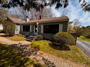 75 Mount Ephraim Rd, Searsport, ME 04974