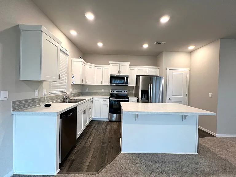 3105 Wrangler Dr — Photo 13