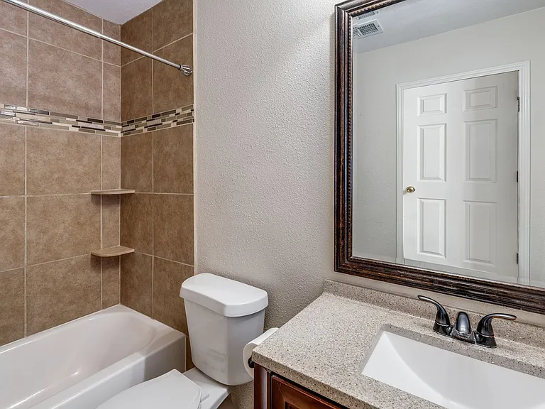8903 Gill Brg — Photo 7