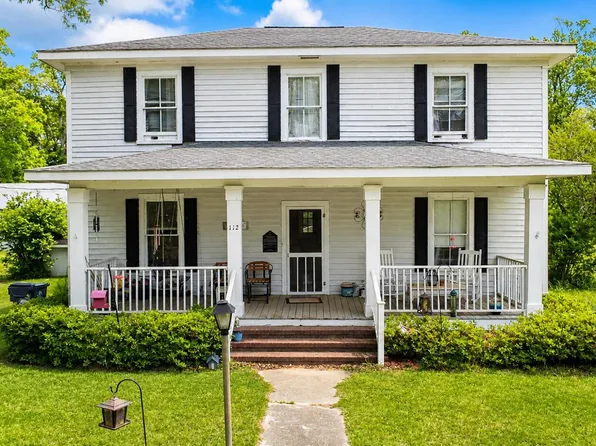 112 N College Street, Atkinson, NC 28421