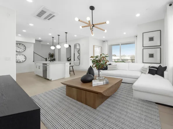 Plan 4 Plan, The District