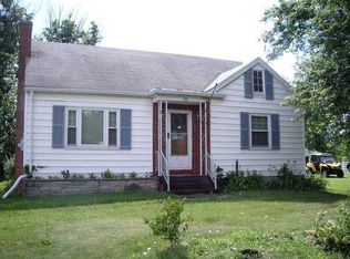 99 W Liberty Rd, West Alexander, PA 15376