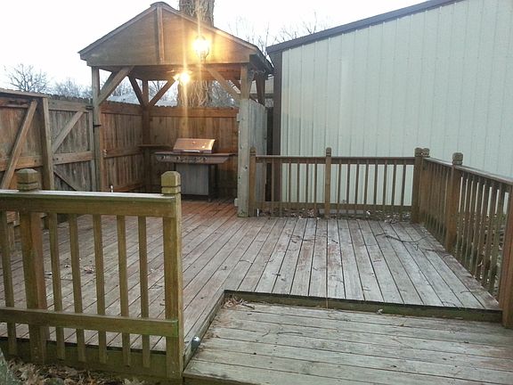 deck with grill area