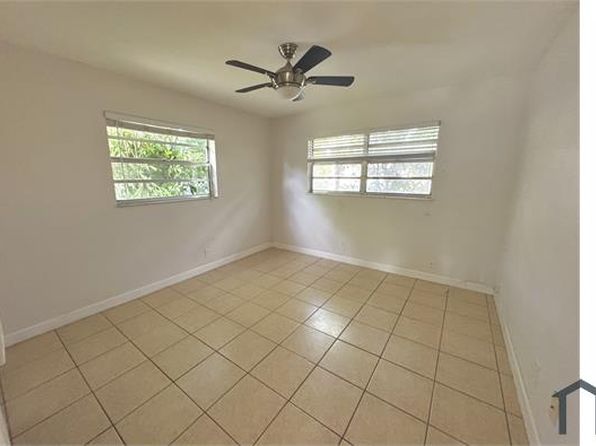 1114 SW 2nd Ct #3
