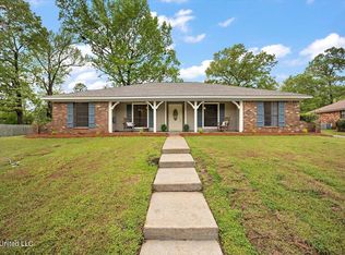 33 Sunline Dr, Brandon, MS 39042