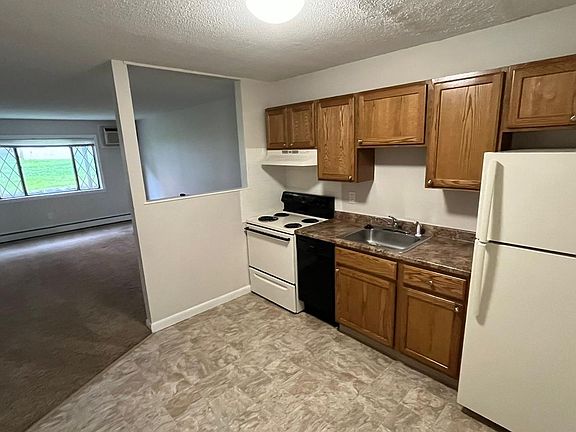 2nd image of 47 Princeton St #1-105