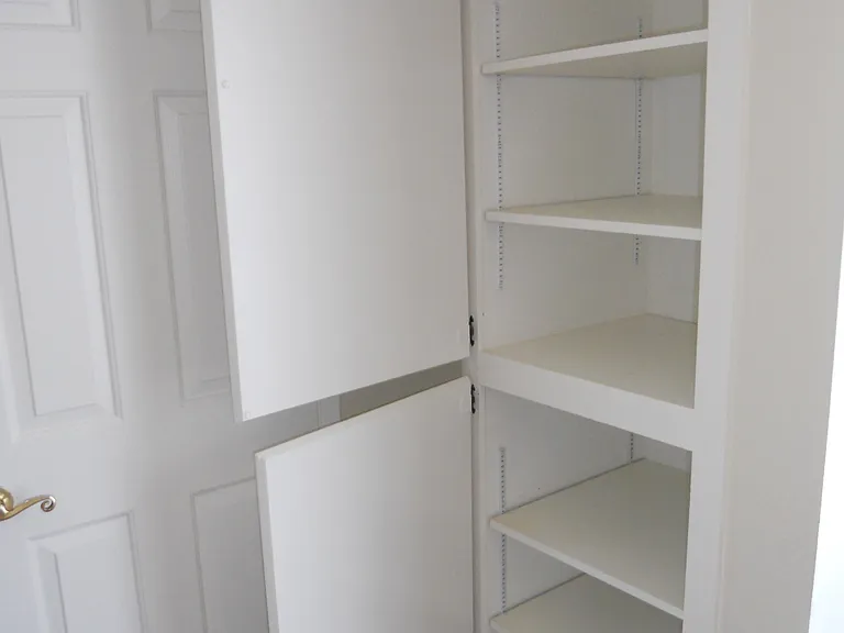 980 El Camino Ave #B — Photo 13