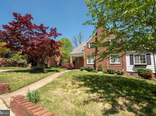 1207 W Braddock Rd, Alexandria, VA 22302