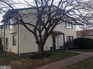 169 N Cottage Rd, Sterling, VA 20164