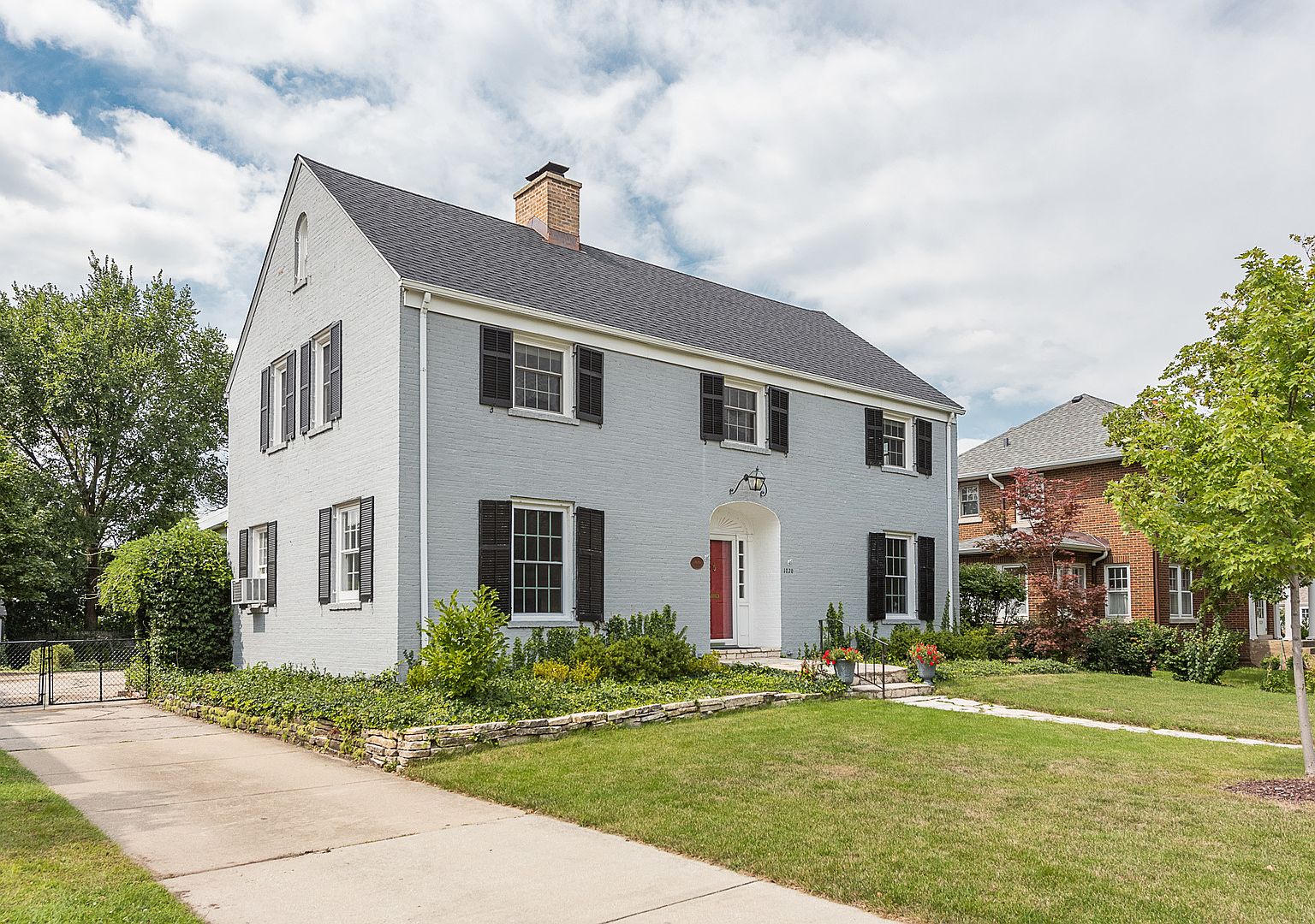 1020 Wheaton Pl, Wheaton, IL 60187 Zillow