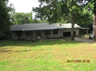 309 Birdsong Dr, Cadiz, KY 42211