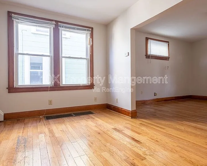 2743 Steele Ave — Photo 8