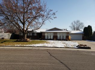 1762 S Gibson Way, Meridian, ID 83642