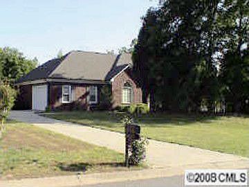 2nd image of 8935 Cherrys Ford Ct