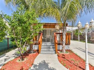 11022 Leolang Ave, Sunland, CA 91040