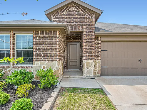 2310 Hankinson Ln Photo 1