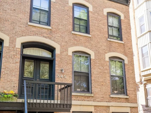 545 W Belden Ave APT 1F, Chicago, IL 60614