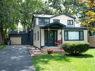 2841 Hillside Ave, Waukegan, IL 60085