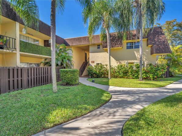 13712 SW 90th Ave #8