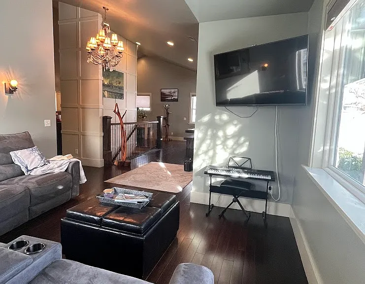 3391 E Santa Rosa Ave — Photo 1