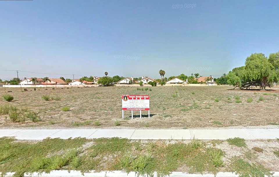 1st image of 7612 Mango Ave