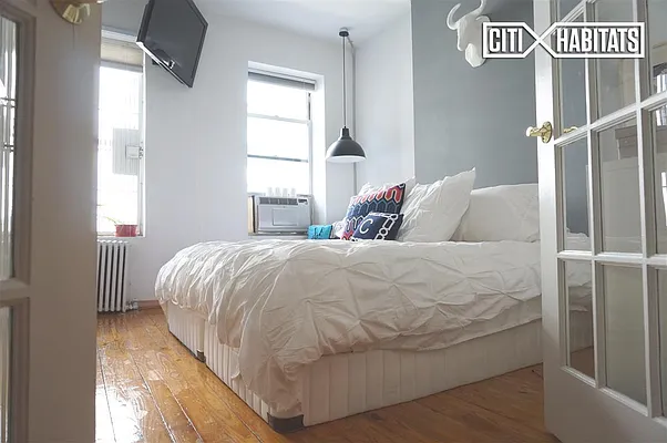 Rented by Compass | media 8