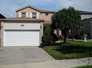 1537 Cuthbert Ave, Mississauga, ON L5M 3R6