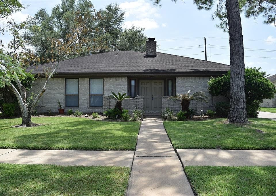 1st image of 6922 Escondido Dr