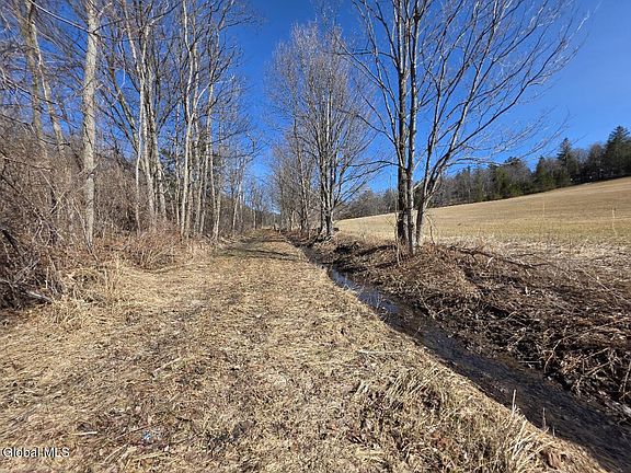 3rd image of L28 Highway Route 20