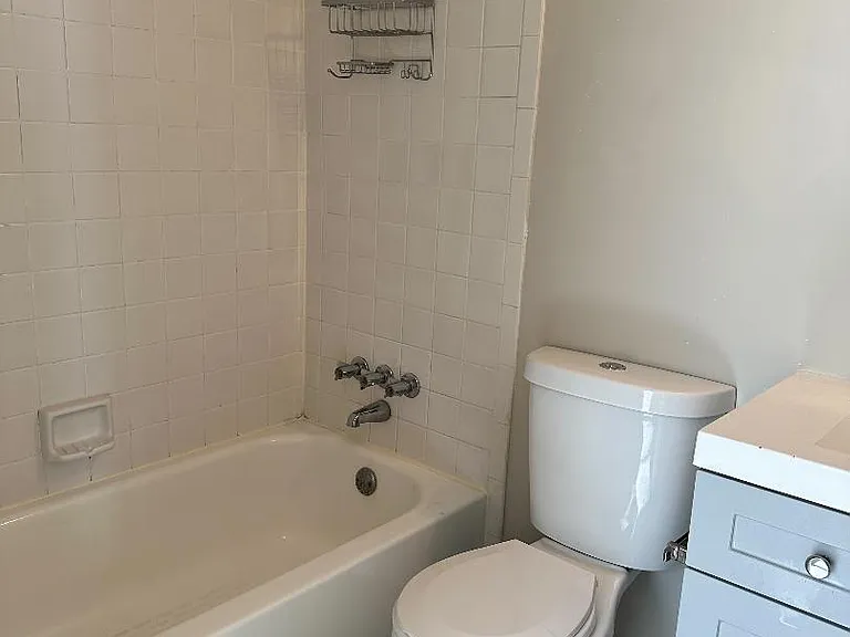 1908 Millpoint Ln — Photo 5