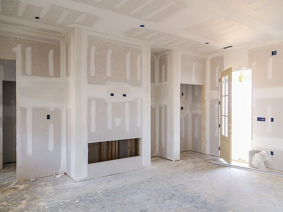 2nd image of 1932 River Rd