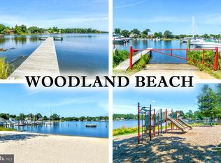 931 Shore Dr, Edgewater, MD 21037