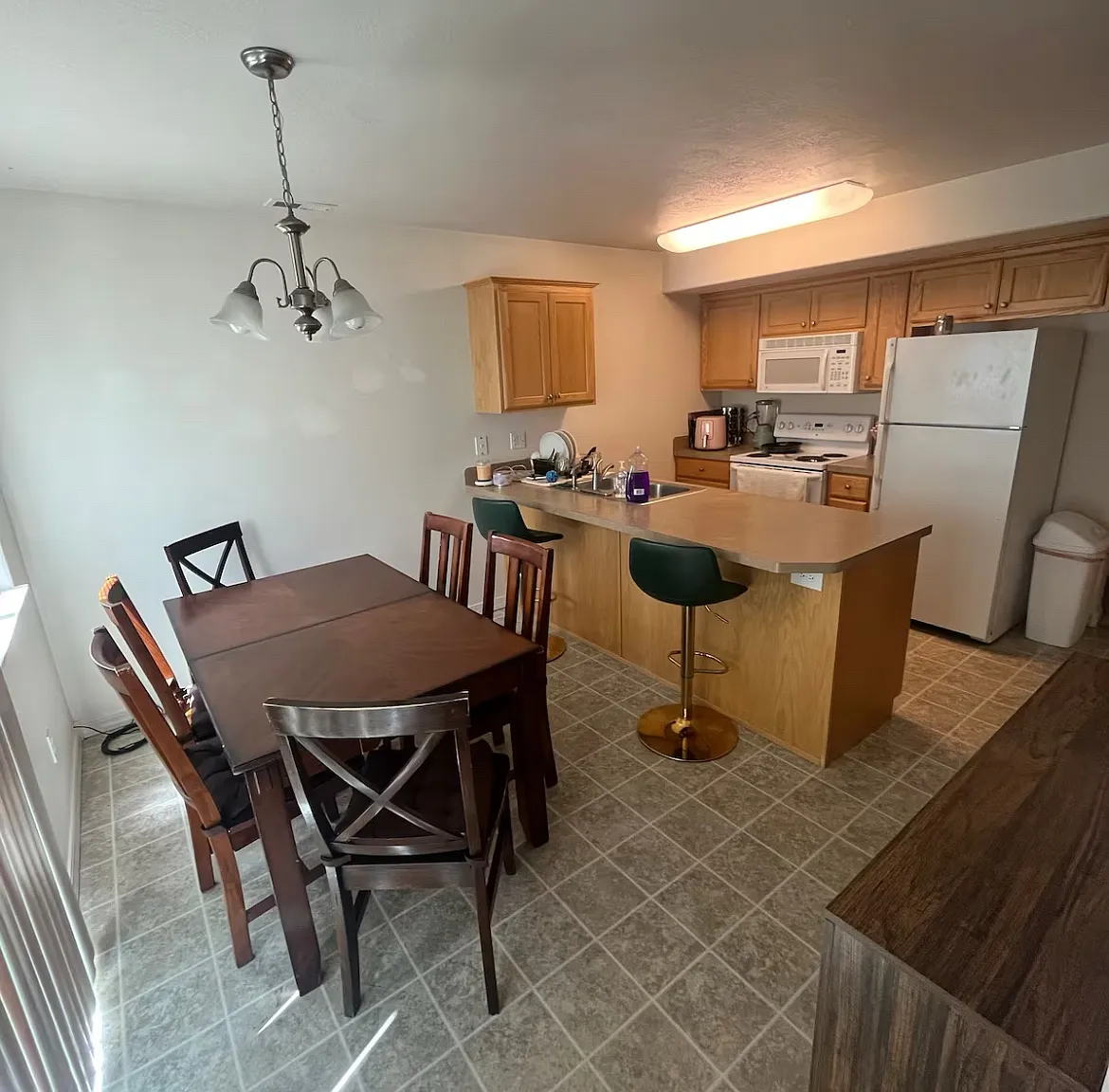 2 bed, 2.5 bath, 1192 sqft, $1,695 — Photo 4