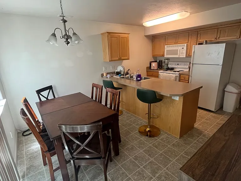 1602 N Stevens Dr #A — Photo 4