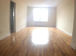 510 E 8th St #4, Brooklyn, NY 11218
