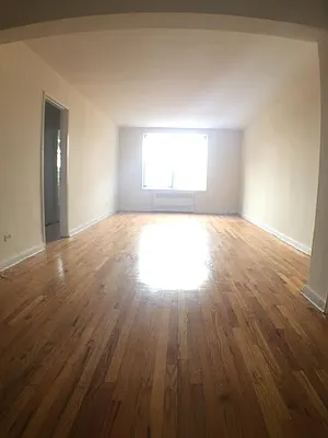 Rented by Giaps Realty Group LLC | media 18