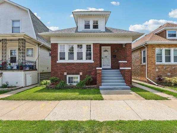 5639 W Cornelia Ave, Chicago, IL 60634