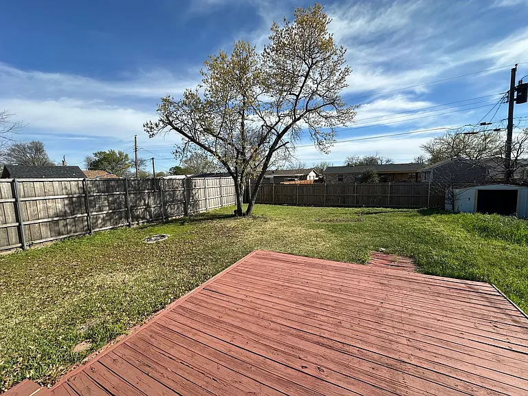 4614 Hanover Dr — Photo 14