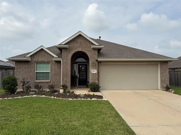 4931 Twin Summit Dr, Rosenberg, TX 77469