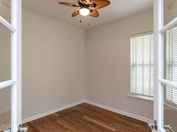 207 Callum Pl, Cary, NC 27519