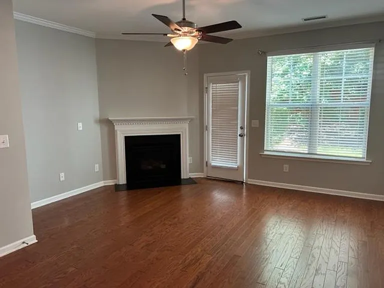 3022 Berkeley Springs Pl — Photo 10