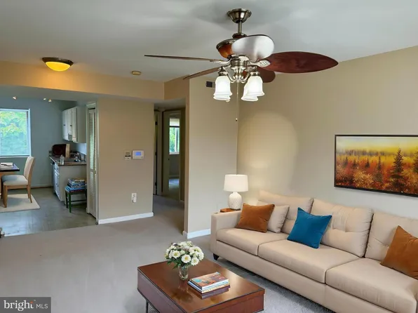 4212 Benning Rd NE APT 6, Washington, DC 20019