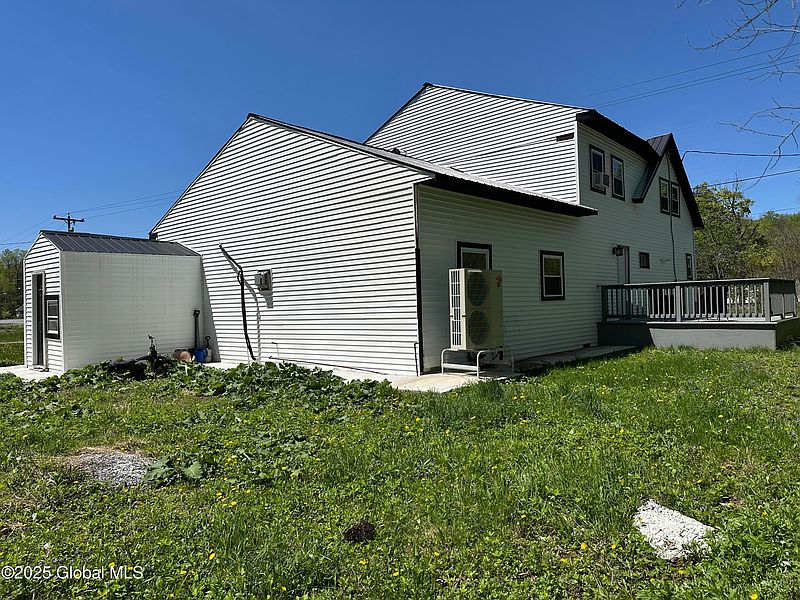 5th image of 111 Rose Street