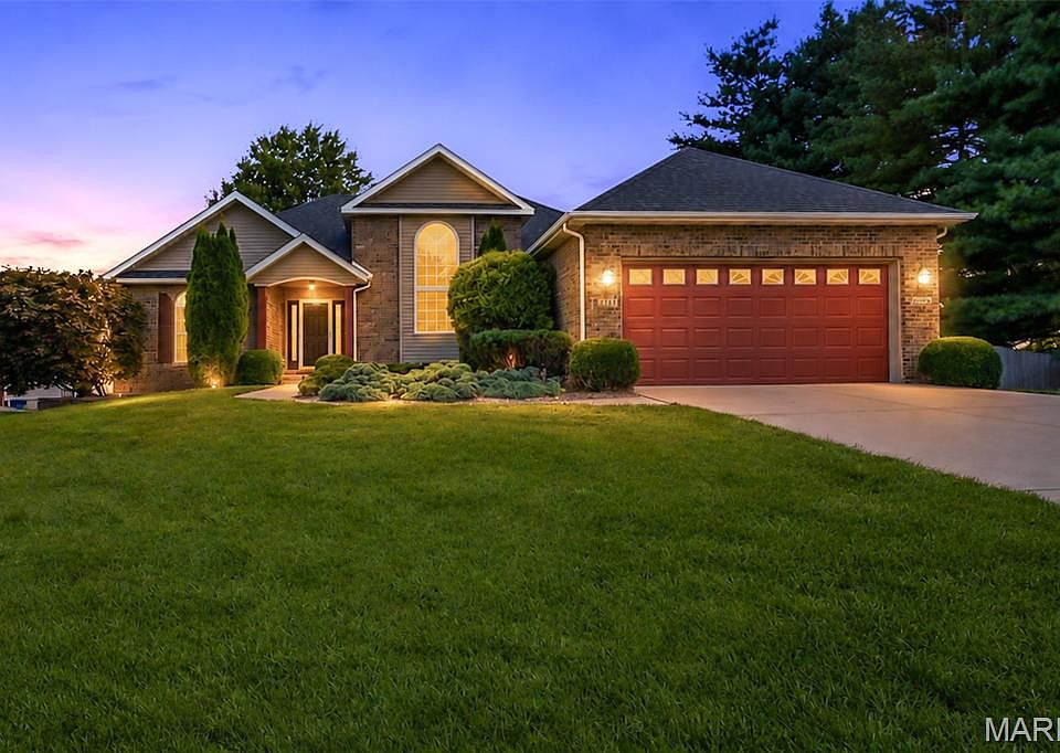 1st image of 2743 Cascade Lake Dr