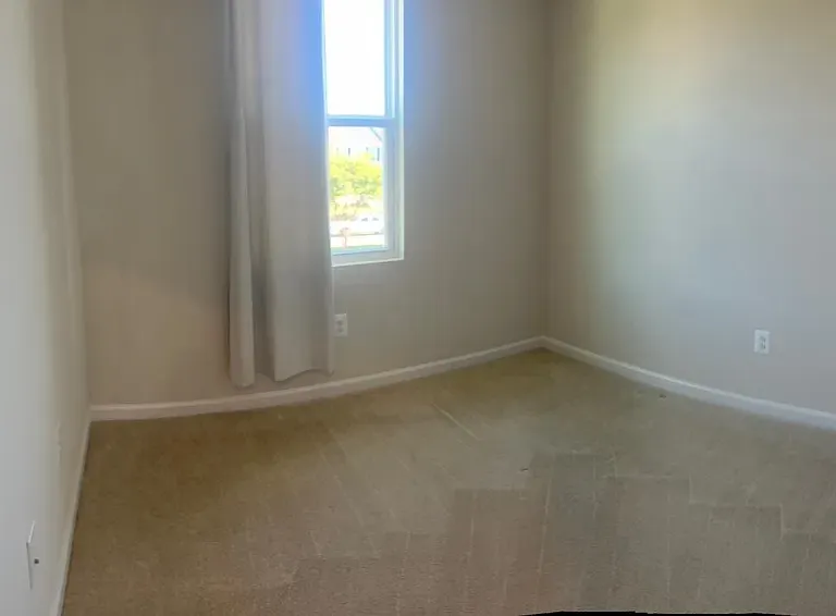 7265 Statesman Blvd — Photo 8
