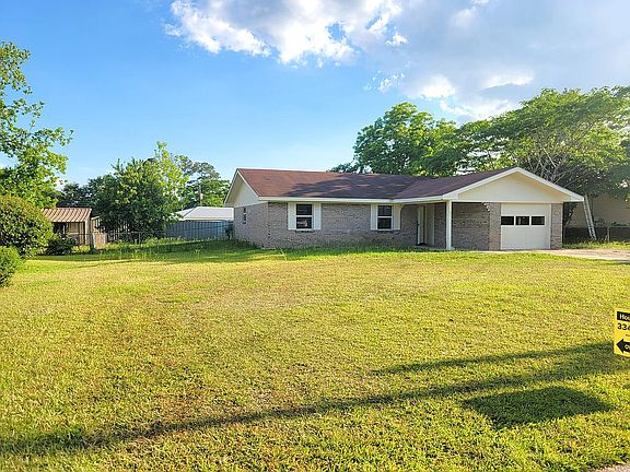 2nd image of 2206 Glen Haven Dr