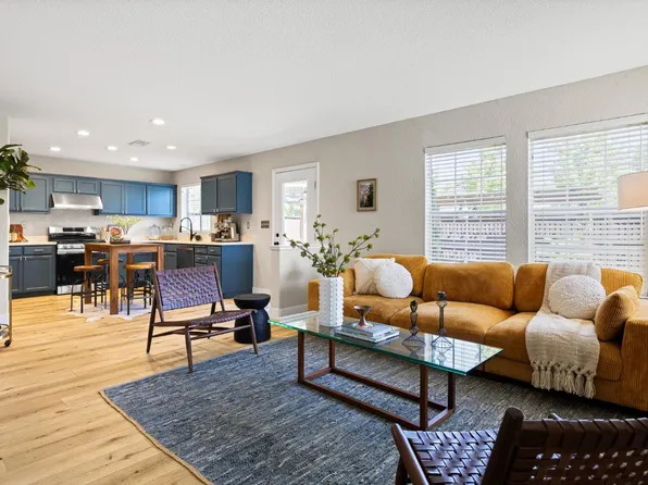 900 Beth Page Court, Vacaville, CA 95687