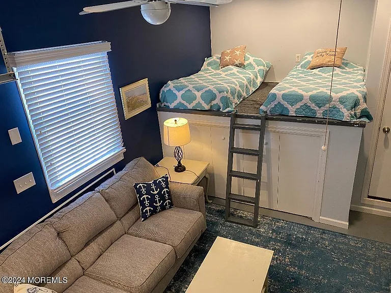 288 Periagua Ln — Photo 17